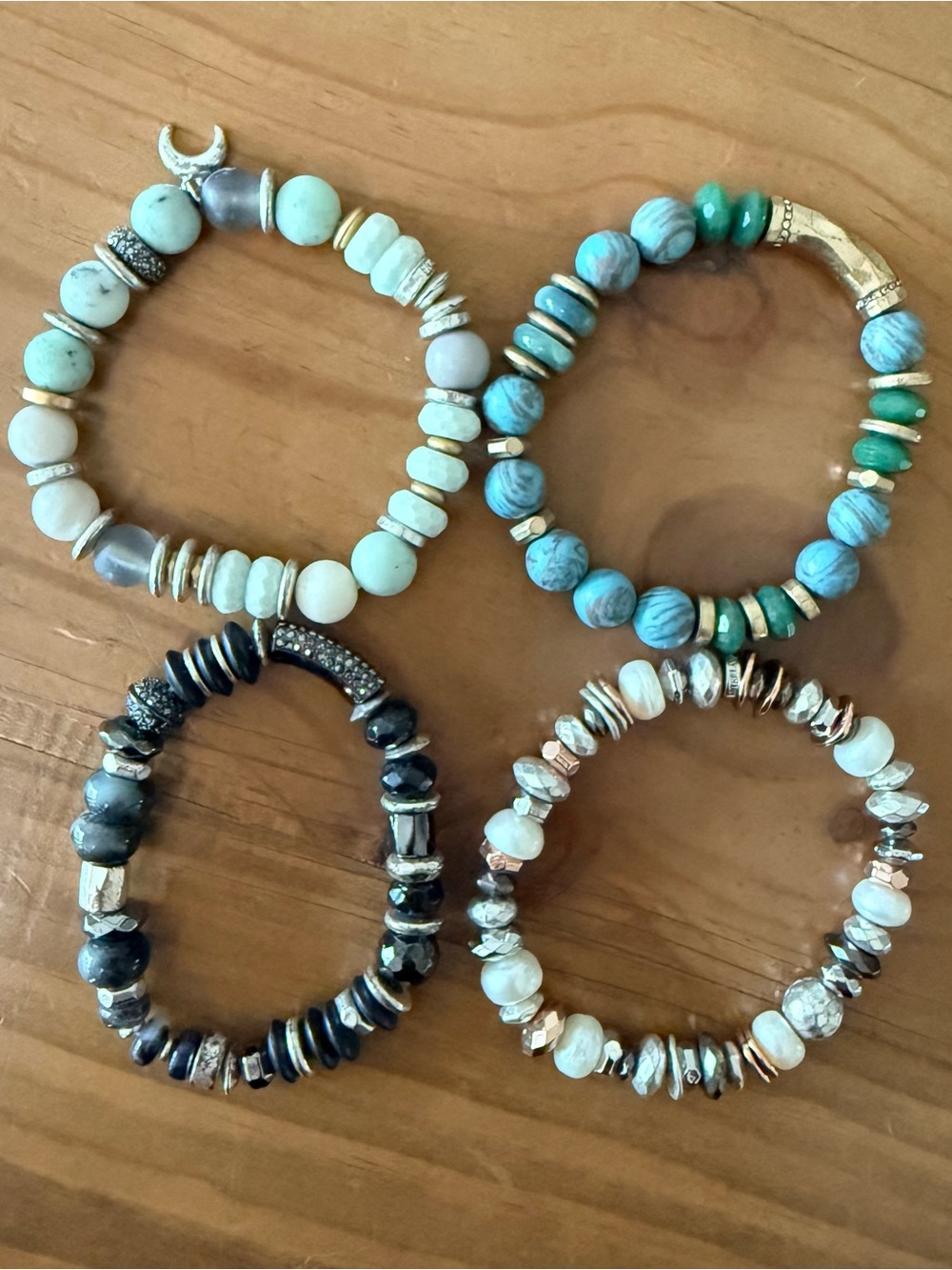 Stella & Dot mixed bead 4 stretch bracelets